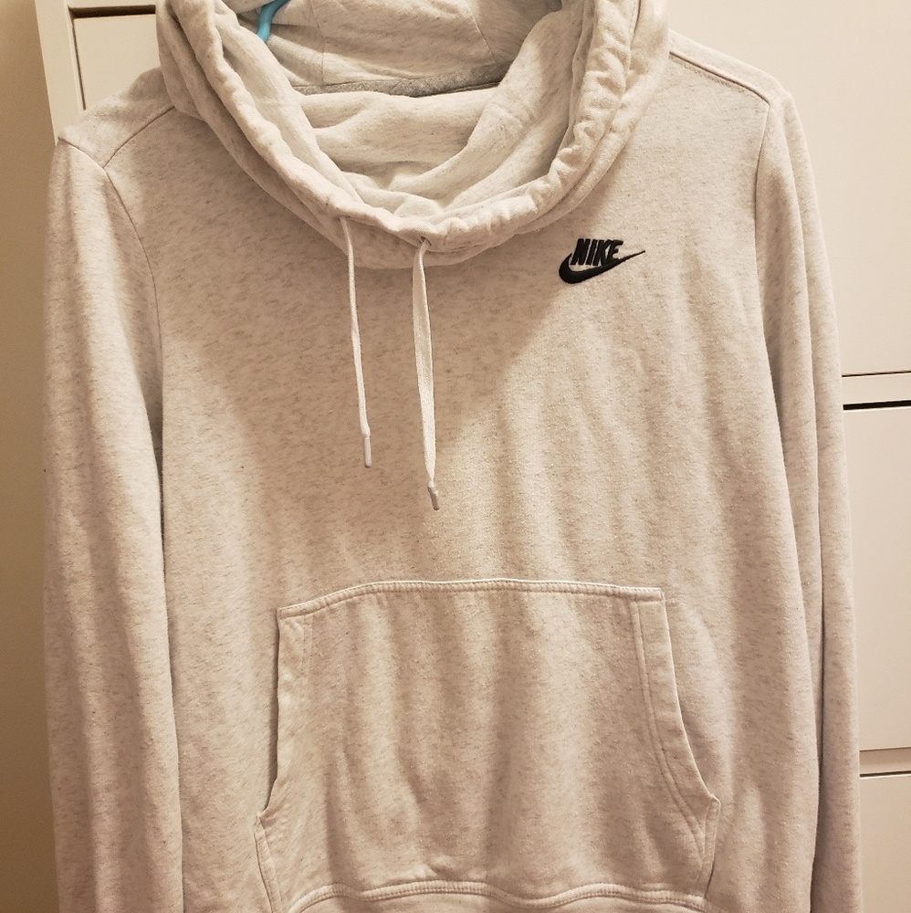 Nike sweatshirt